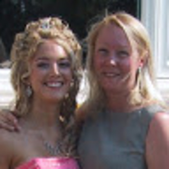 Meet your Posher, Brittney - Picture 1 of 1